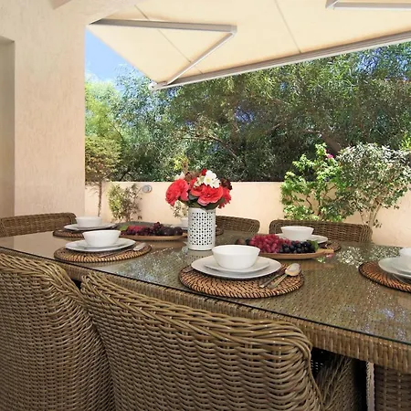 Michaella - 500m From Golden