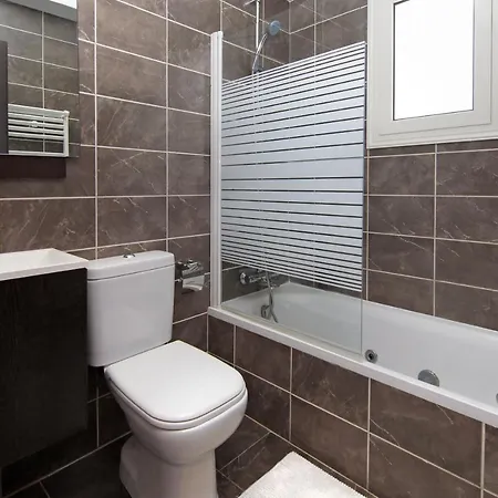 Michaella - 500m From Golden Вилла