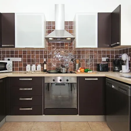 Michaella - 500m From Golden Paralimni