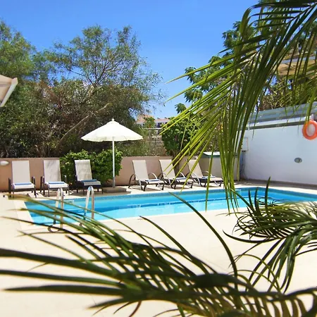 Michaella - 500m From Golden Paralimni